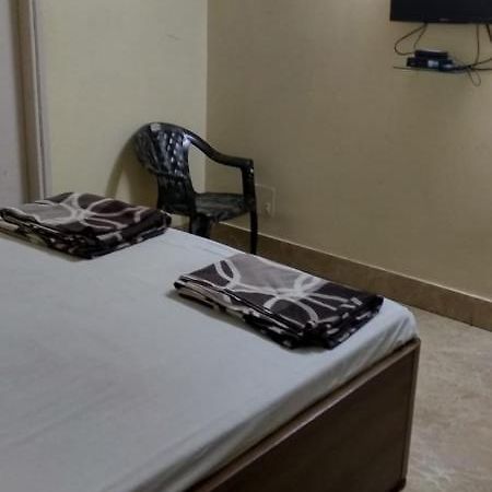Adarsh Lodge Jamshedpur Esterno foto